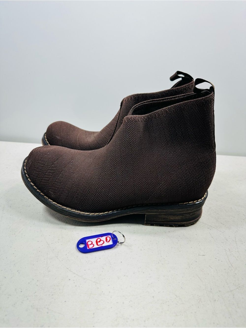 Charleston Shoe Co Barcelona Brown Herringbone Ankle Boot Womens Size 7